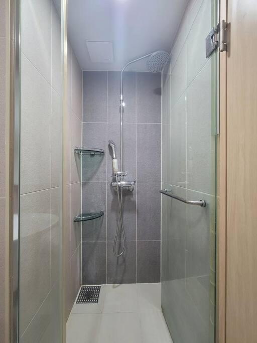 Comfortable Duplex House With View #seokchonlakeview #lotteworld Apartemen Seoul